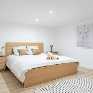  Apartment Grand T4 Avec 3sdb - Quartier Joliette - Ideal Familles Et Groupes France